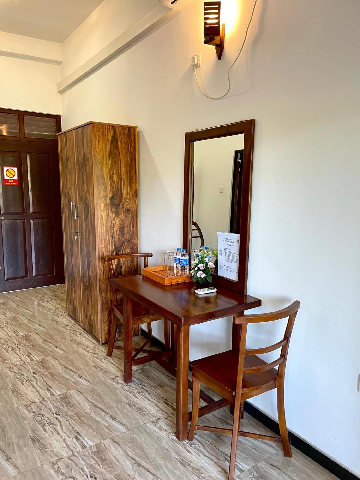 Shan Star Weligama Extérieur photo